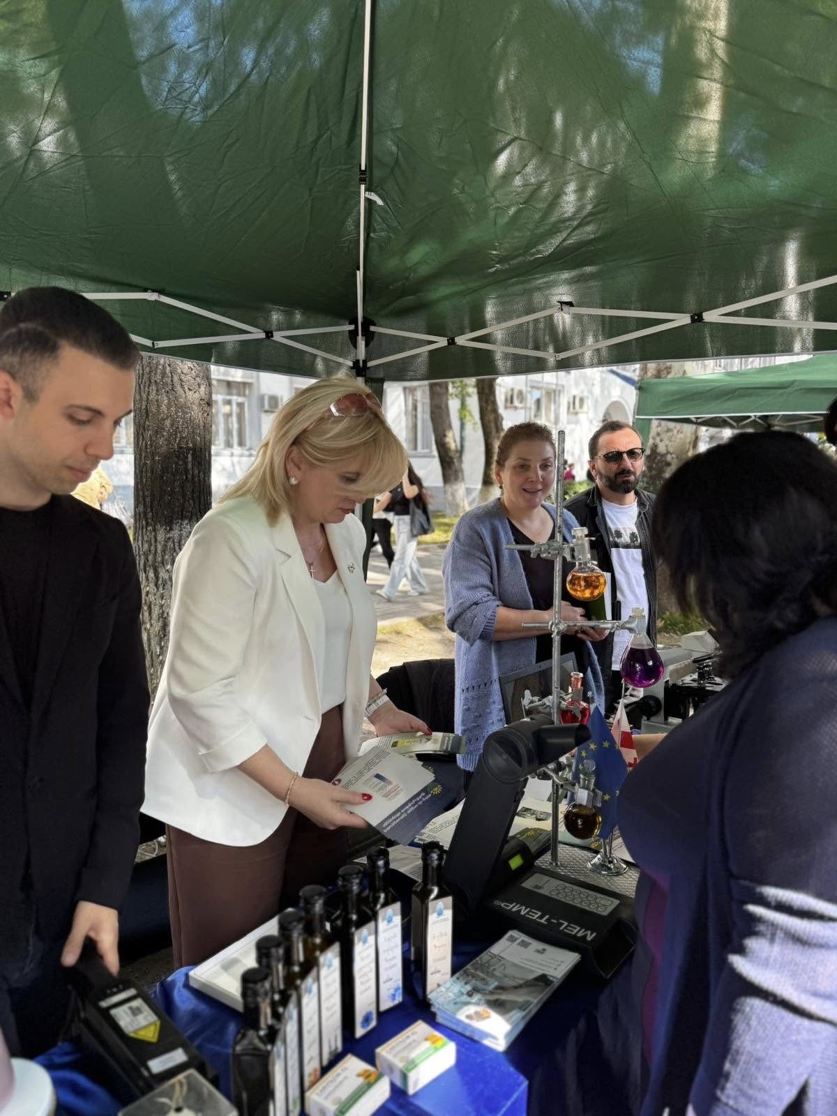 ფესტივალი - "ახალგაზრდა მეცნიერები პლანეტის უკეთესი მომავლისთვის"